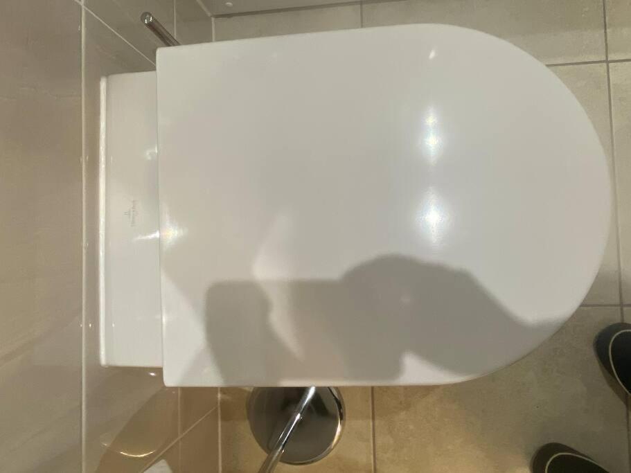 Unrivalled Location - Five Star - Worcester Apartment Extérieur photo